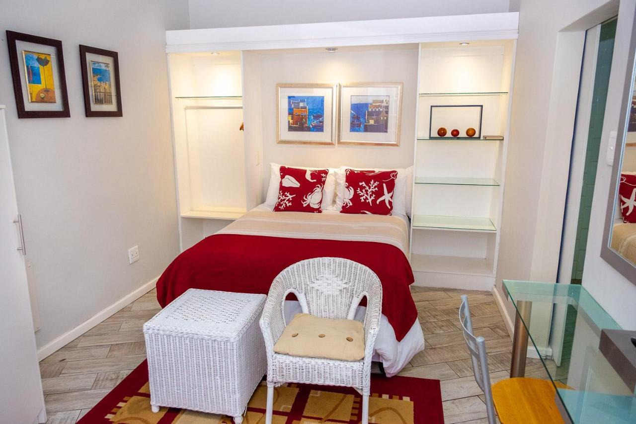 Conifer Beach House Port Elizabeth Ngoại thất bức ảnh