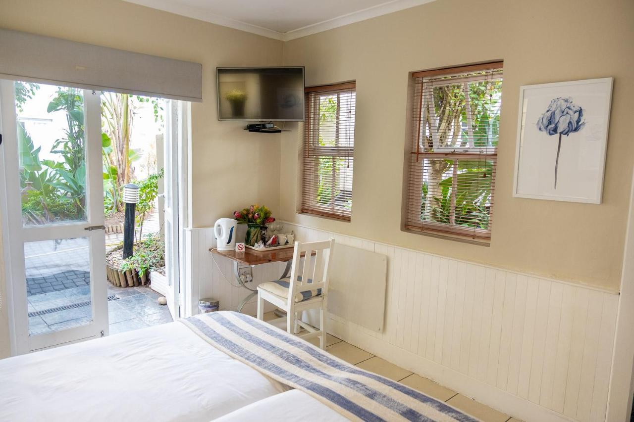 Conifer Beach House Port Elizabeth Ngoại thất bức ảnh