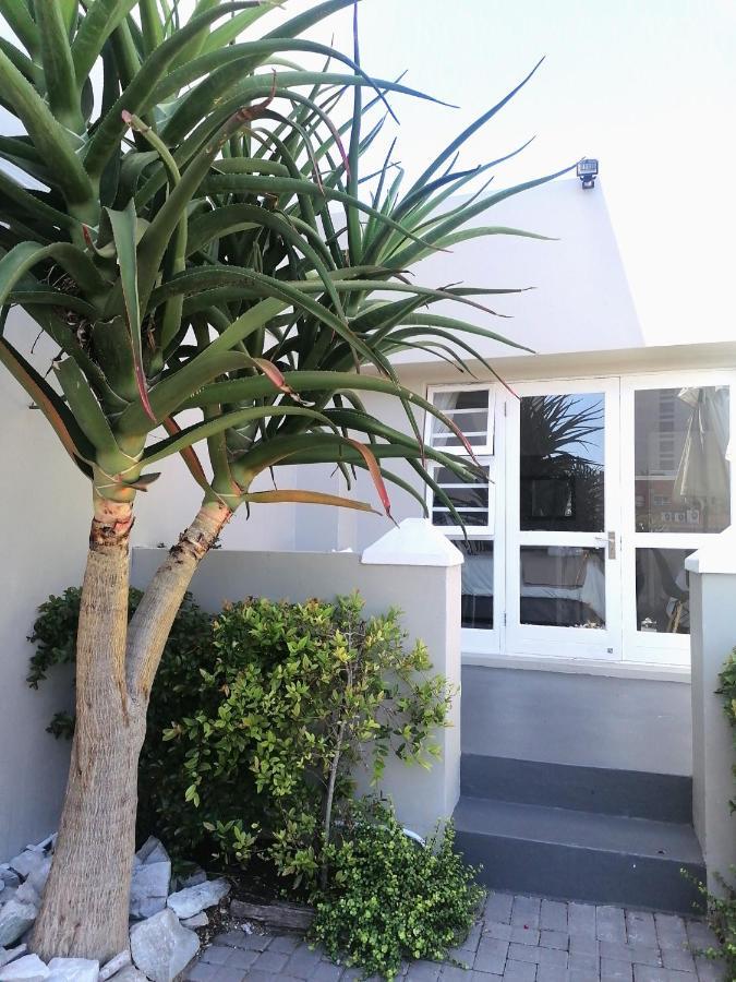 Conifer Beach House Port Elizabeth Ngoại thất bức ảnh