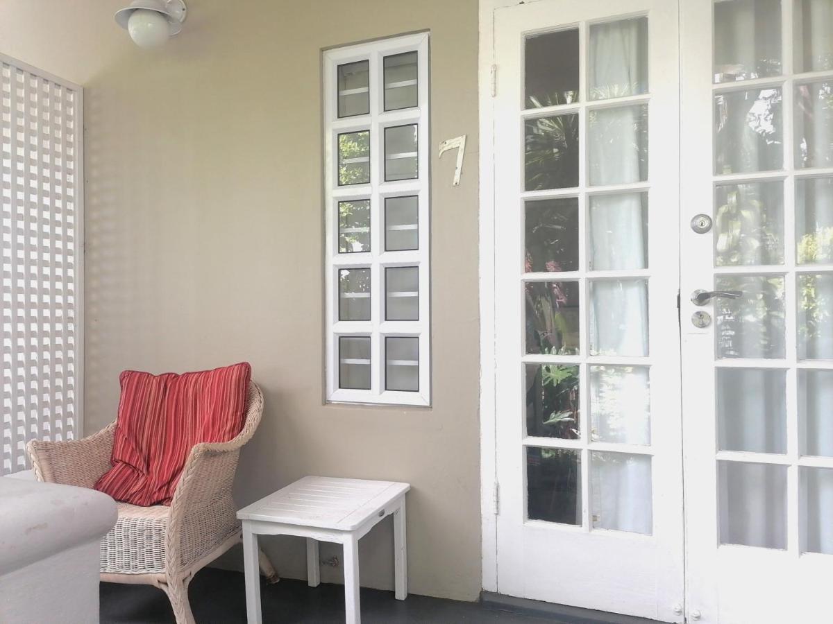 Conifer Beach House Port Elizabeth Ngoại thất bức ảnh